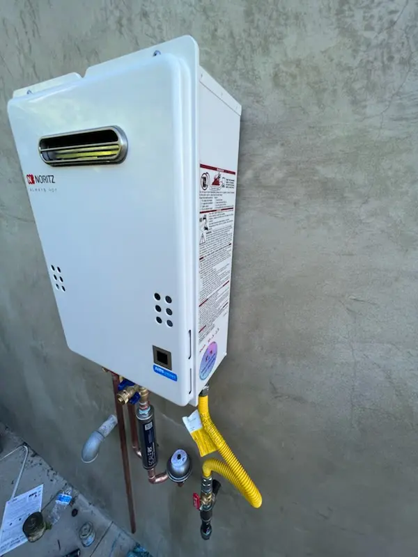 Tankless water heater installation for Cibolo homes